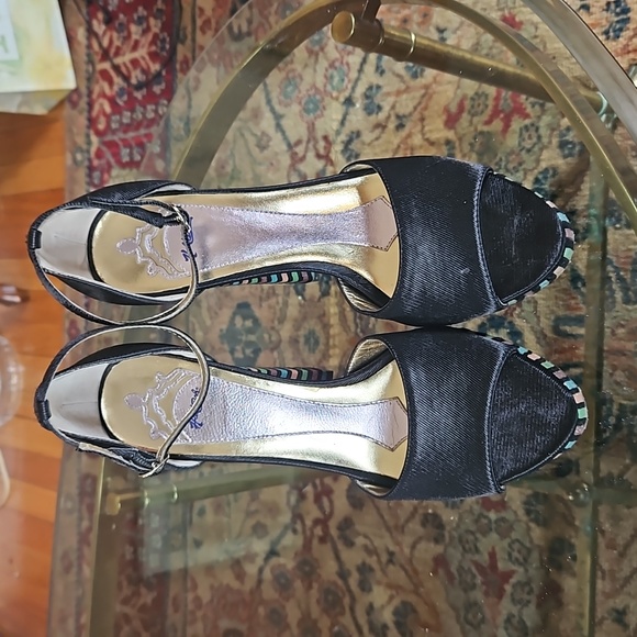 Hale Bob Platform Heels - Picture 2 of 8